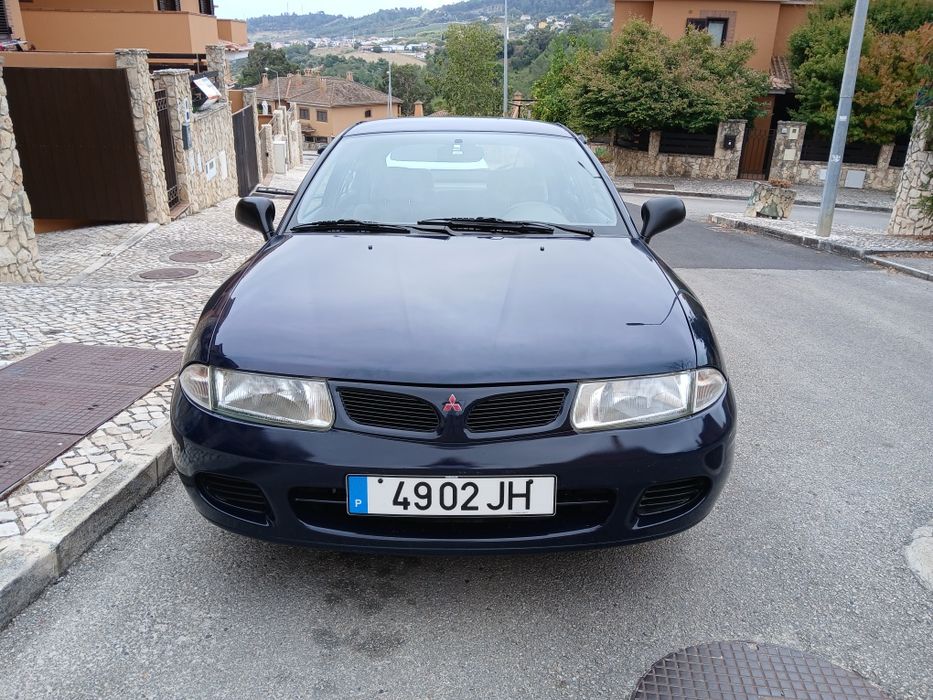Mitsubishi Carisma — photo 3