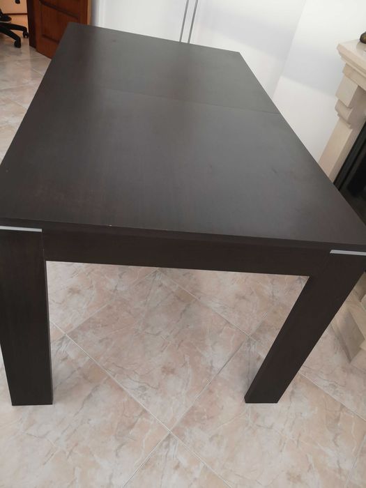 Mesa de sala de jantar extensível / Móvel para TV e arrumação
