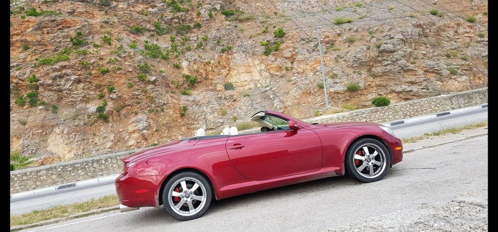 Lexus кабриолет 4,3 куба