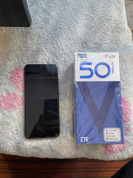 Телефон ZTE BLADE V50 Desing продам