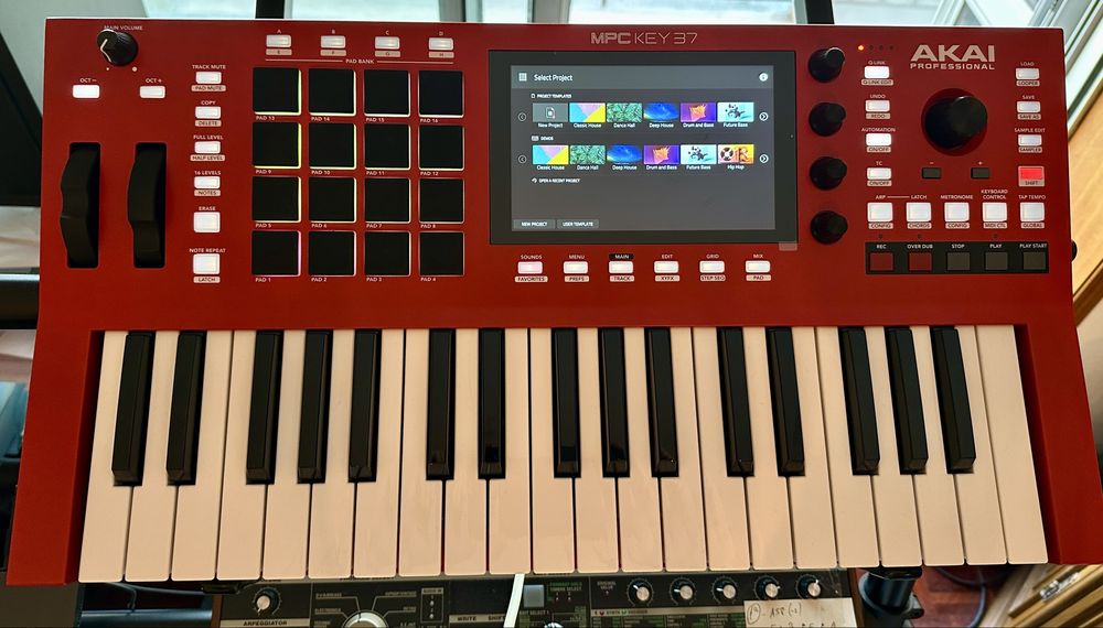 Akai Professional MPC Key 37