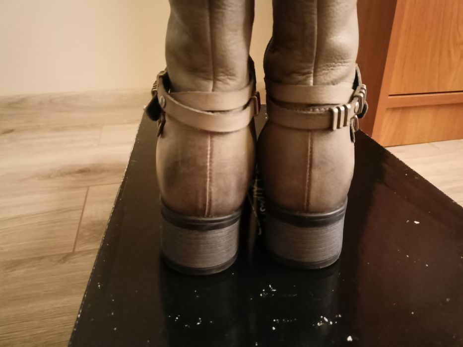 Kozaki skórzane długie damskie