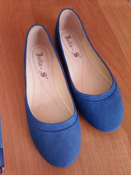 Sprzedam niebieskie baleriny