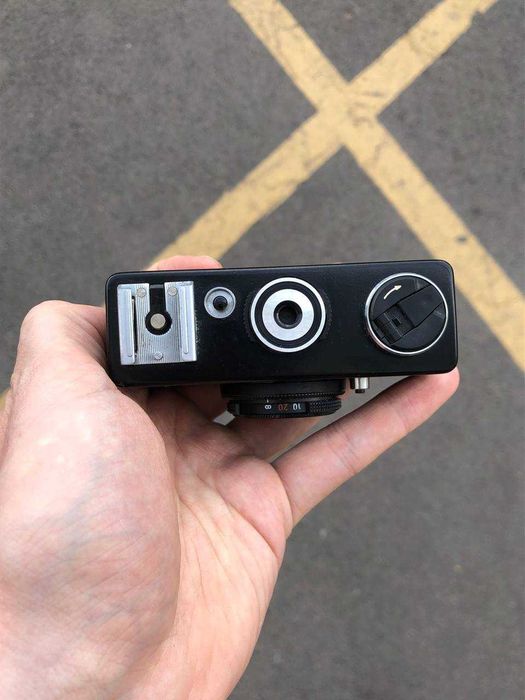 Фотокамера Rollei 35 B
