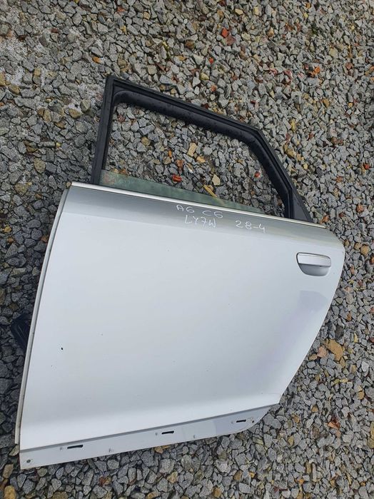 Audi A6 C6 drzwi lewy tył gołe kolor LY7W 28-4