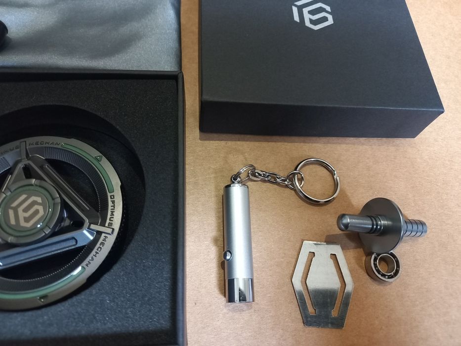 Эксклюзивный металлический спиннер для детей и взрослых+комплект