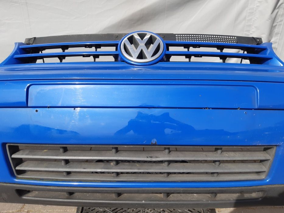 Zderzak przedni Volkswagen Golf 4 kolor niebieski