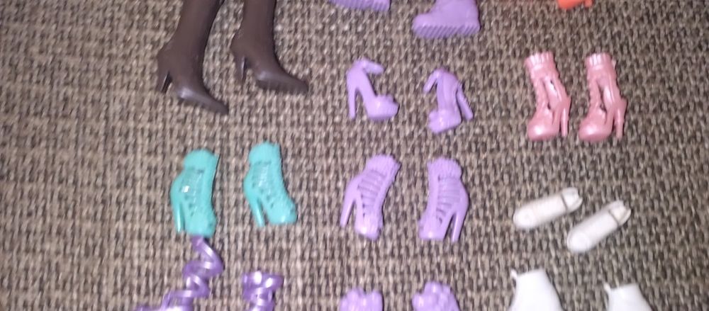 Sapatos Barbie diversos