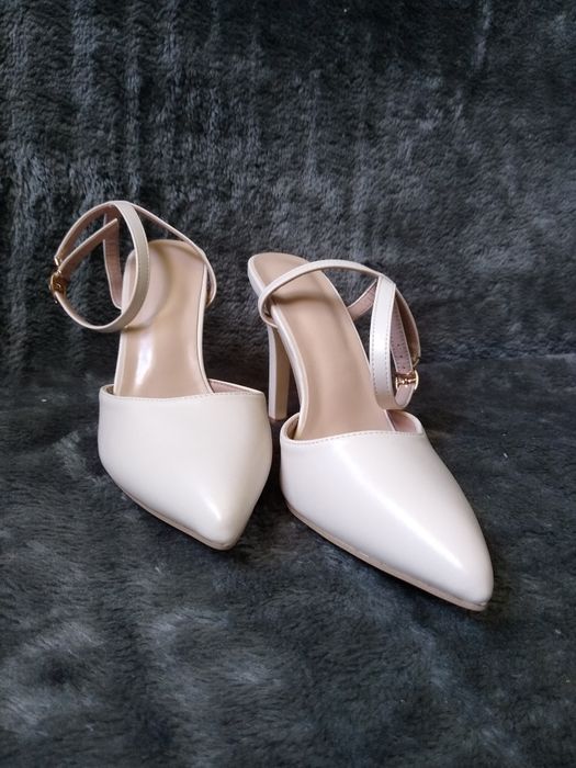 Buty ślubne wysokie szpilki