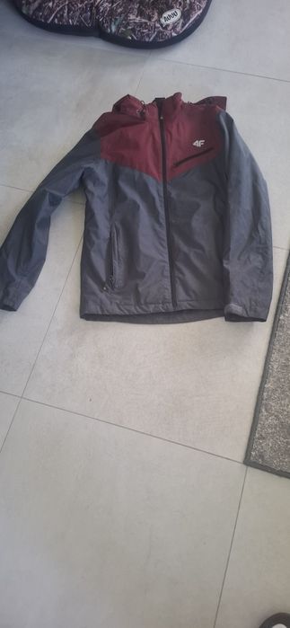 Kurtka przjsciowa 4f w stanie idealnym