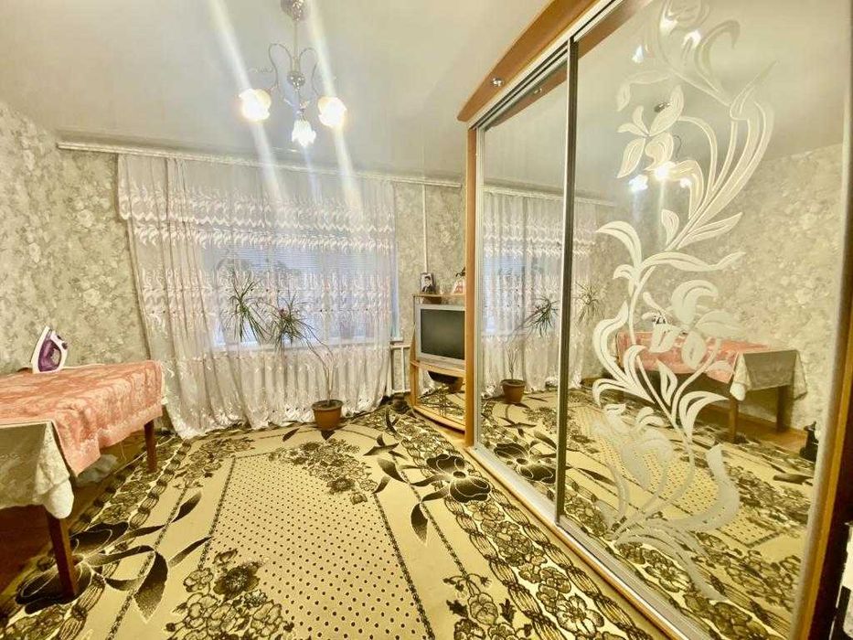 Продажа 4-комнатной квартиры в районе ж/м Тополь