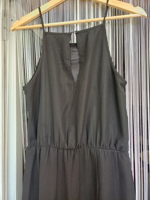Elegante vestido comprido da H&M Divided de cor preta (38)