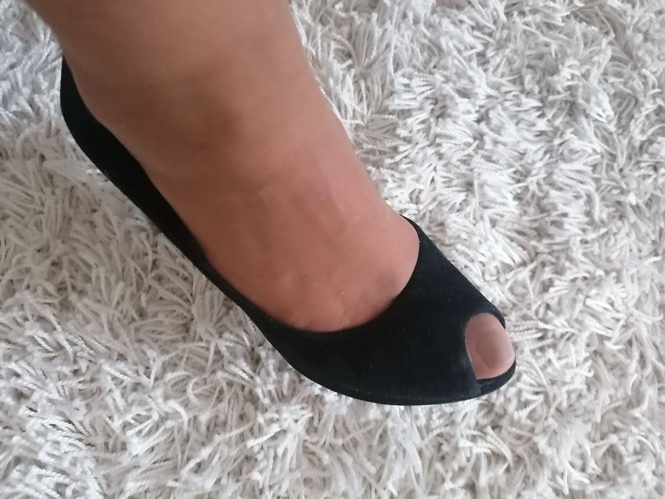 Sapato em camurça preto