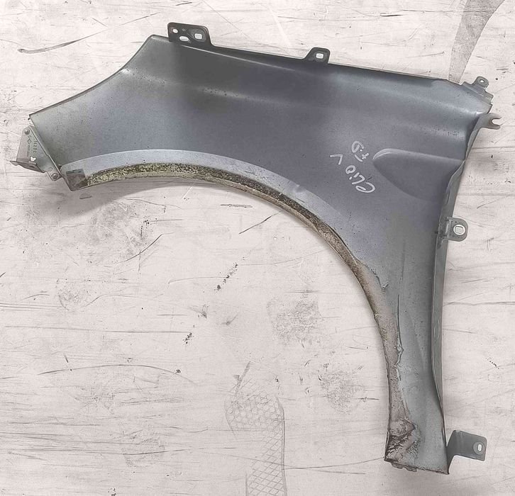 Guarda-lamas Direito - RENAULT CLIO V