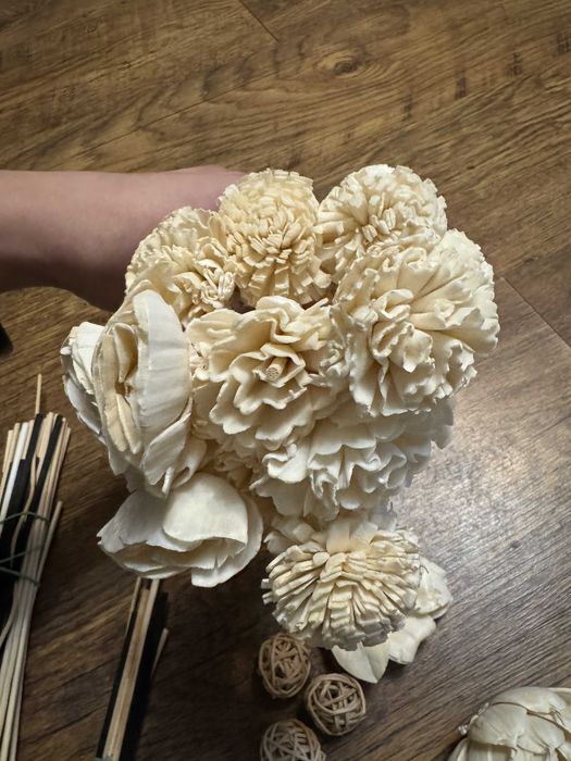 Patyczki i ozdoby rattanowe, czarne, beżowe, zapach