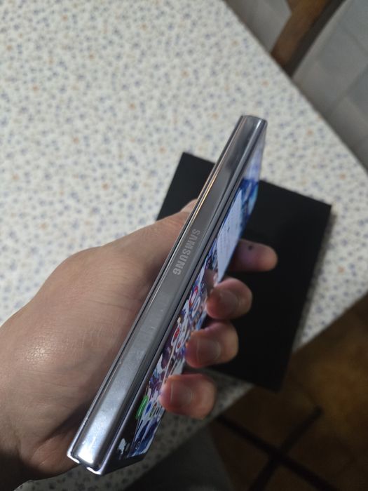 Samsung Galaxy Z Fold 5 256GB Ice Blue – Bom estado, desbloqueado