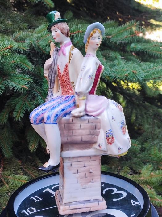 Vintage Figurka Porcelanowa „Pasterka i Kominiarz” – Kijów