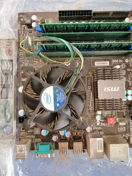 Плата MSI-MS-7519  ver 2.1 з процесором Intel Core2 Quad 9400 та охолодженням DDR 3