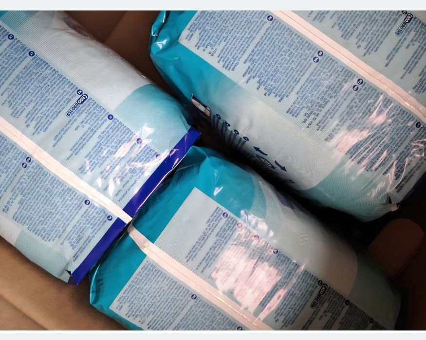 Tena pants s majtki chłonne pieluchomajtki po 15szt-3 paczki normal