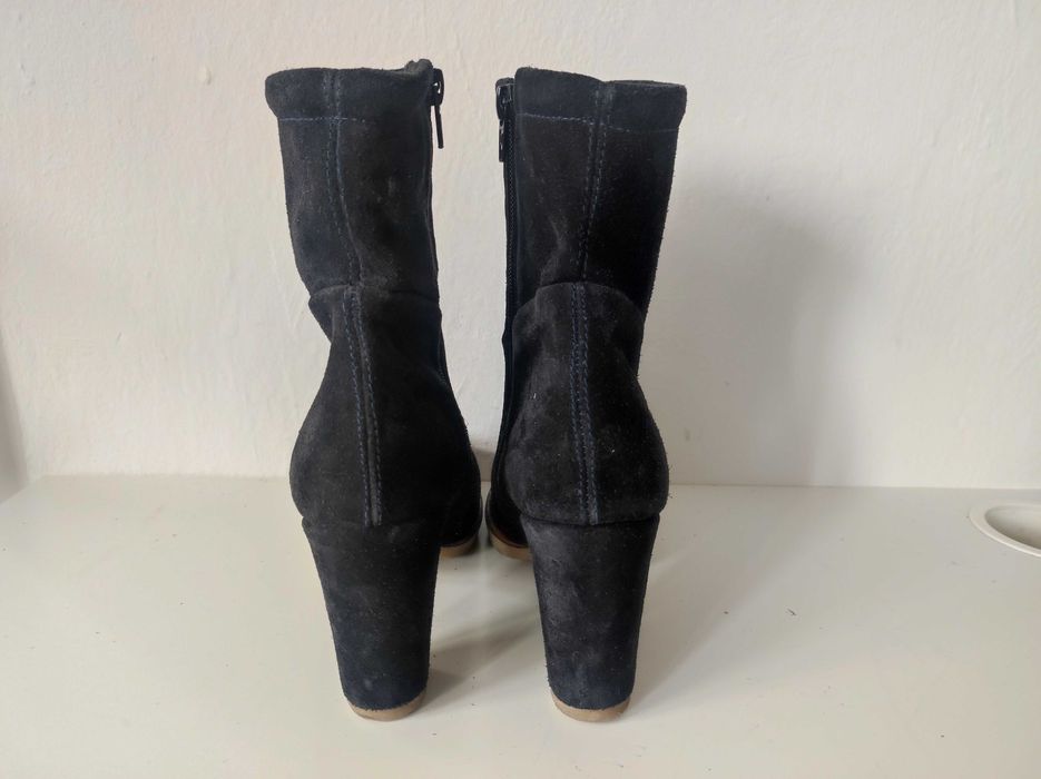 - Lasocki - Zamszowe botki r. 38