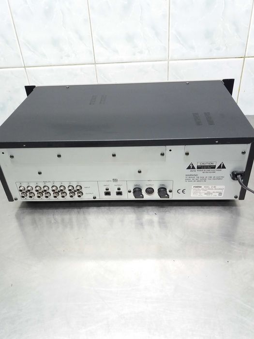 Цифровой многодорожечный рекордер FOSTEX  D-90