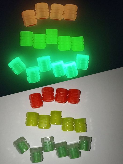Продам колпачки светящейся