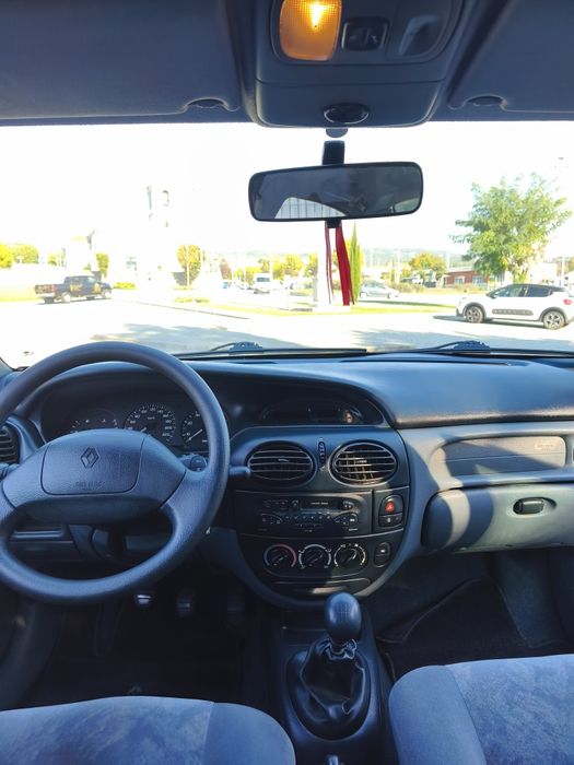 Renault Megane clássic — photo 5