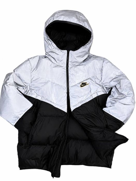 Nike світловідбиваюча
