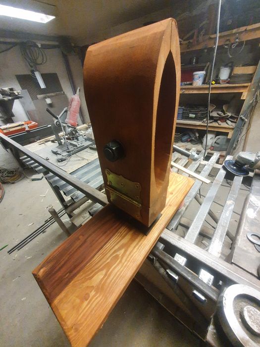 Konik rymarski do skory imadło kaletnicze  pochylany bukowe mocne