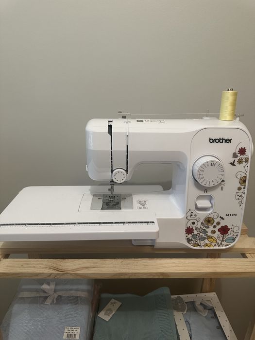 Máquina Costura Brother JX17FE