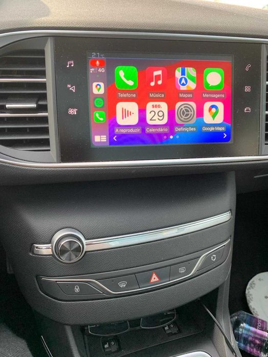 Peugeot 308SW EAT8 estofos aquecidos em Pele, tecto Panoramico