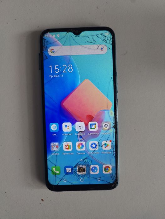 Tecno Spark 8c 4+1/64 GB 5000 mAh Робочий