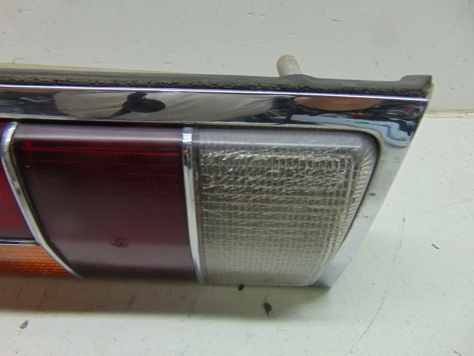 BMW E3 2500/2800/3000 farolim " usado em bom estado