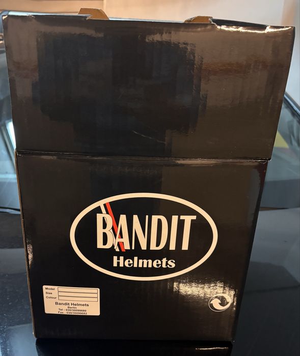 Capacete Bandit + Óculos