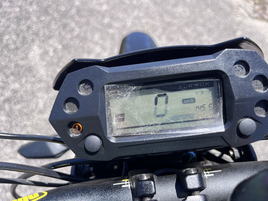 Sur-Ron Light Bee Elétrica | Extras incluídos