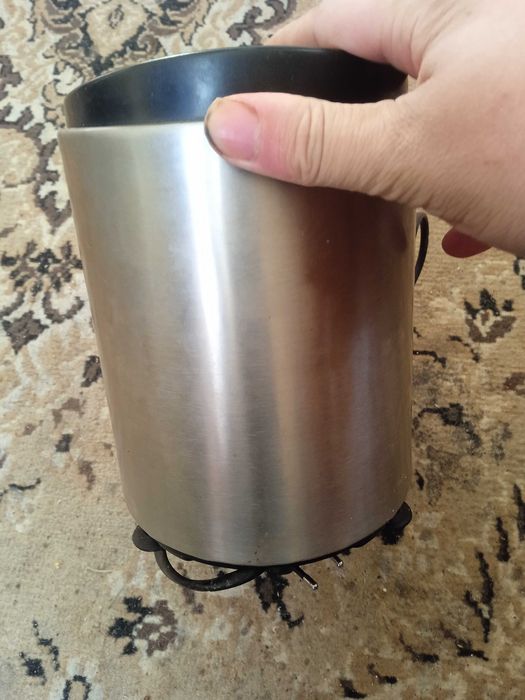 М'ясорубка 1200w 1000грн