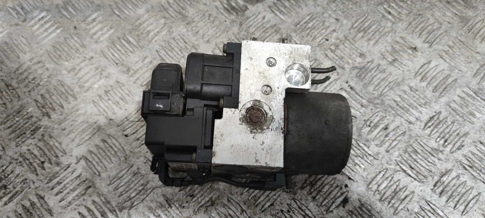 Mitsubishi Carisma I 1.8 GDI Pompa Sterownik ABS