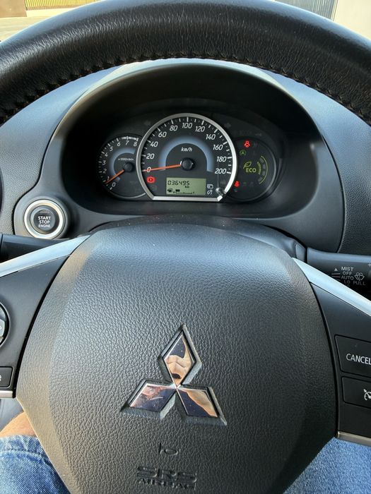 Mitsubishi space star