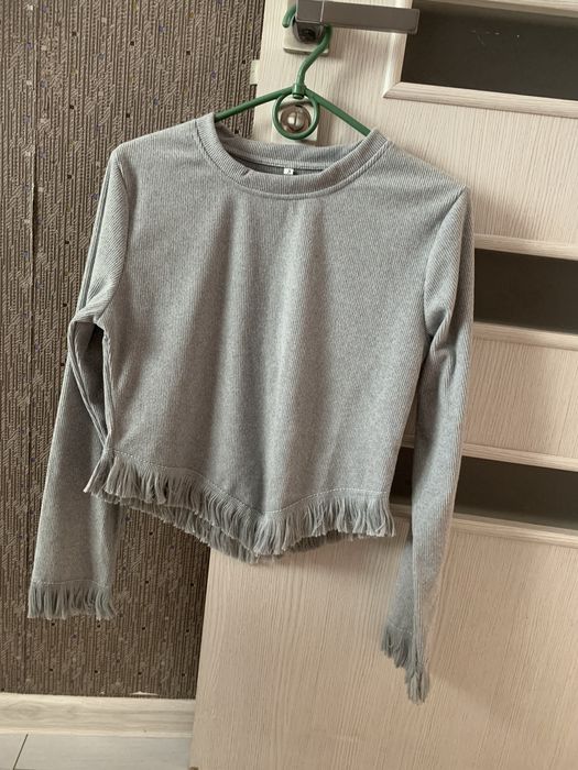 Кофта укорочена