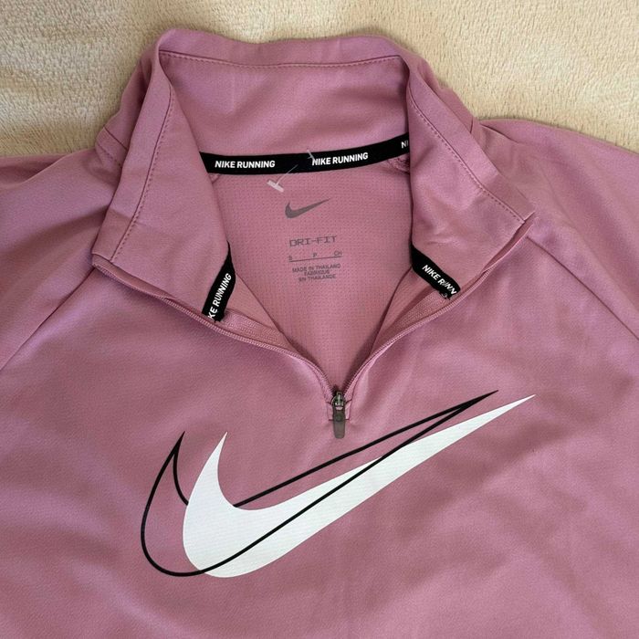 Розова кофта Nike Dri-fi як нова ОРИГІНАЛ