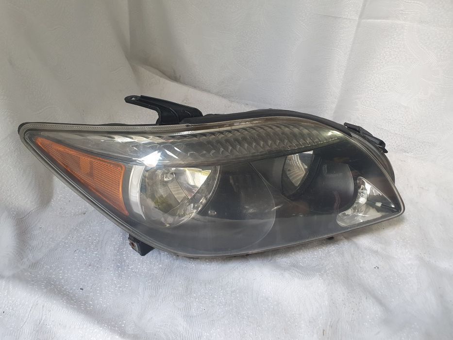 Lampa prawa przednia Scion TC przód