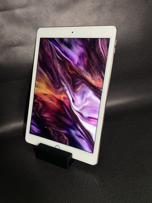 IPad 9,7 256Gb WIFI Айпад 9.7 256Гб  АКБ 99%