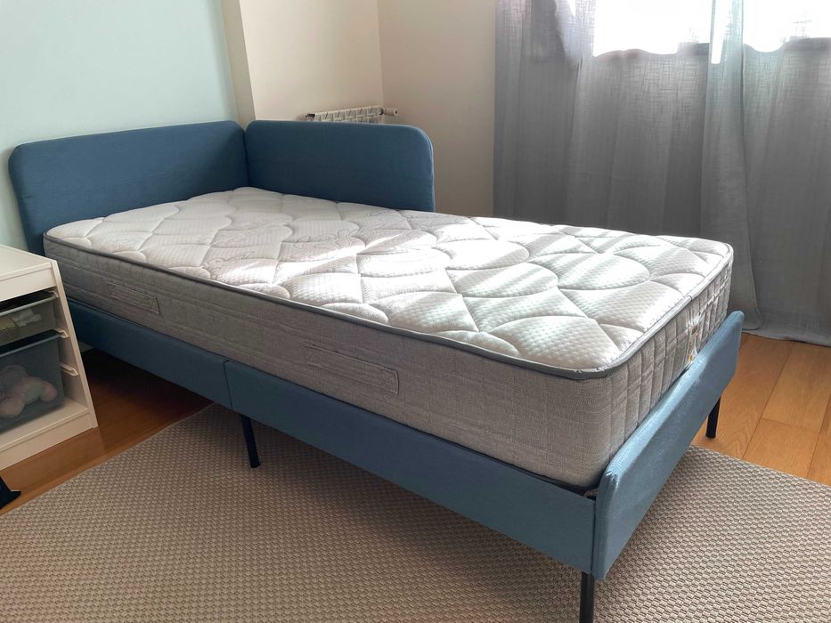 Cama de Canto com Colchão