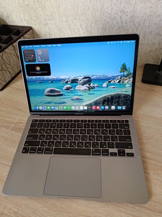MacBook Air 13, 2020 M1,  (8GB / 256GB)