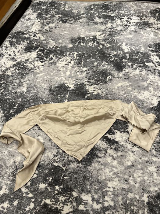 Продам топ повязку бежевий шовковий