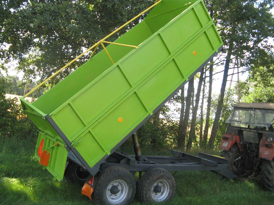 przyczepa objętościowa claas rozrzutnik tandem