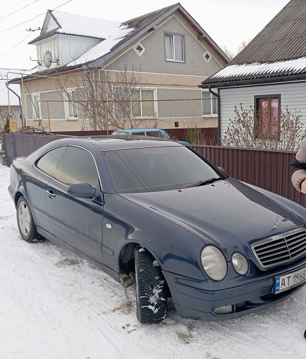 Продам срочно авто