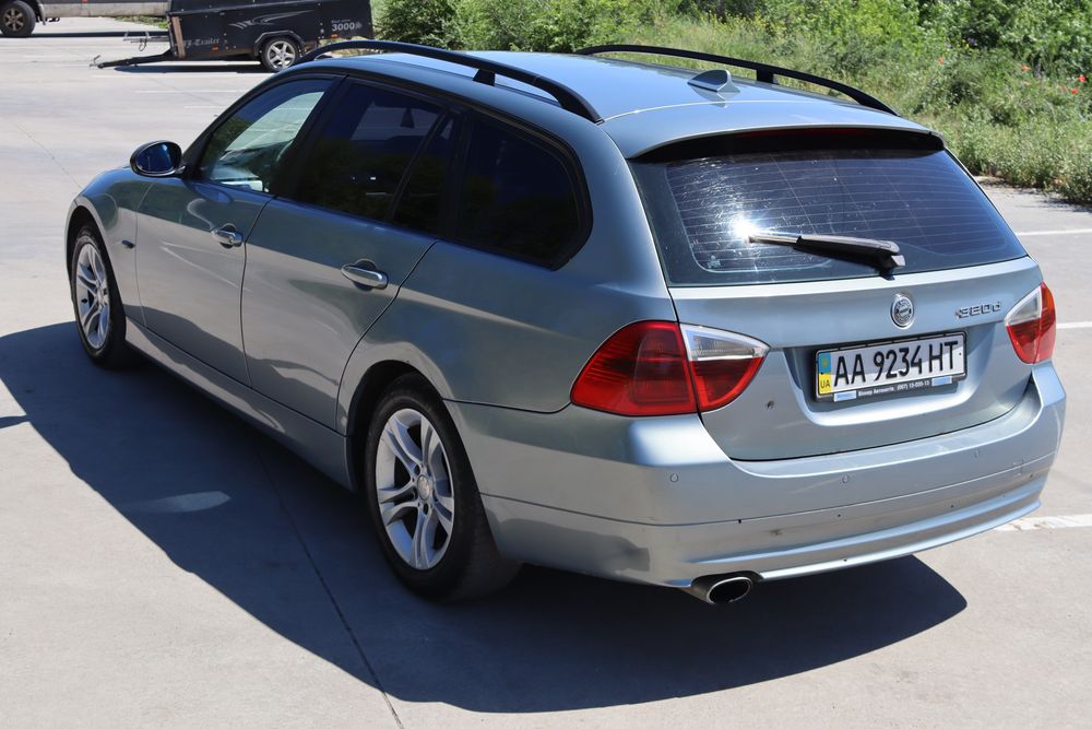 Продам bmw 320d e91