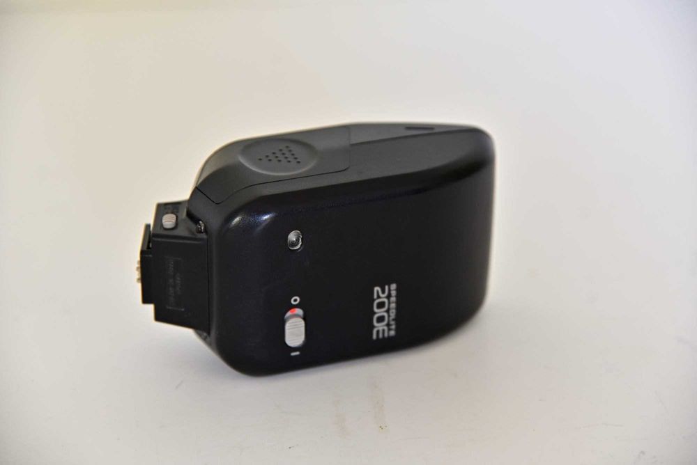 Lampa błyskowa Canon Speedlite 200E