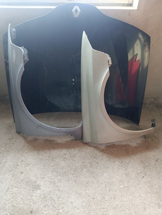 Крила передні Renault Laguna 2